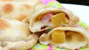 empanada hawaiana